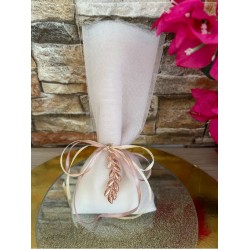Favors olive charm Tulle pouch Wedding bomboniere Rose gold wedding favors with koufeta confetti