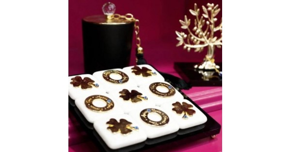 Gifts For The Couple That Have Everything