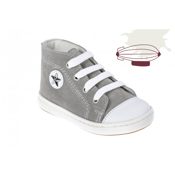 Baby boy shoes - Leather  - Toddler Sneakers - size 4-9 US - EU 19-25 - Grey color