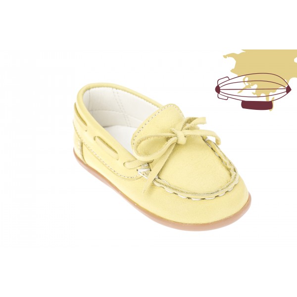 Baby boy shoes moccasins Toddler leather shoes Yellow baptism shoes 