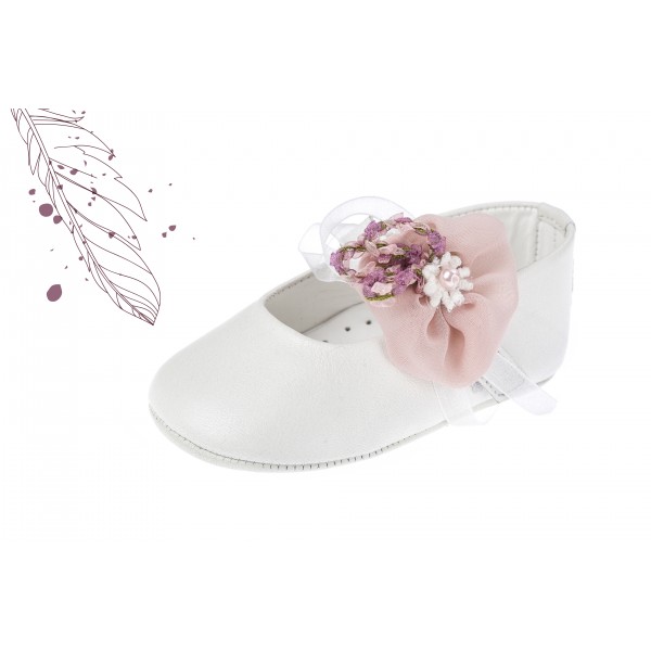 Baby girl shoes Crib shoes Toddler leather shoes White pink pearl baptism shoes 