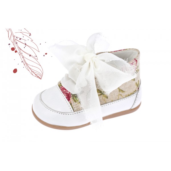 Baby girl shoes sneakers shoes Toddler leather shoes Floral baptism shoes 