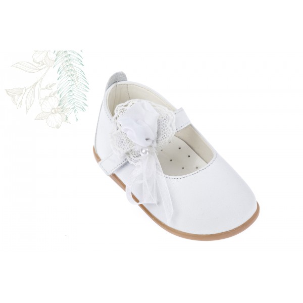 Baby girl shoes Toddler leather shoes White baptism shoes 