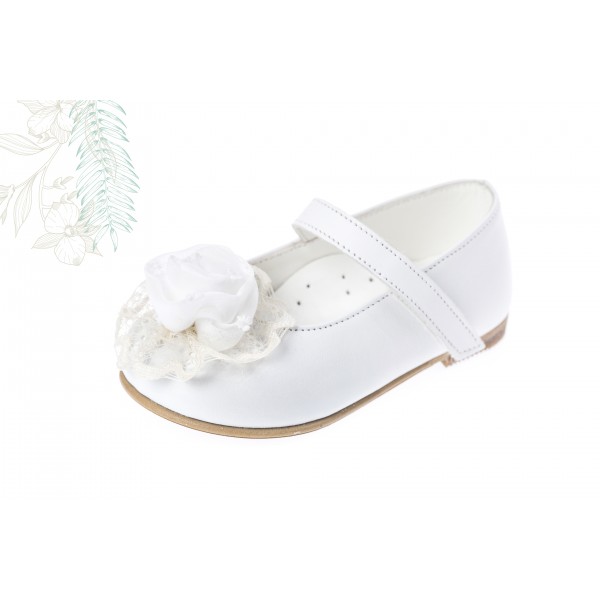 Baby girl shoes Toddler leather shoes White Crochet flower baptism shoes 