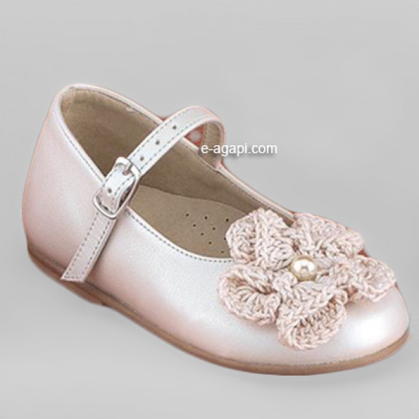 Baby girl shoes Crochet Flower Girl leather shoes Ecru wedding shoes